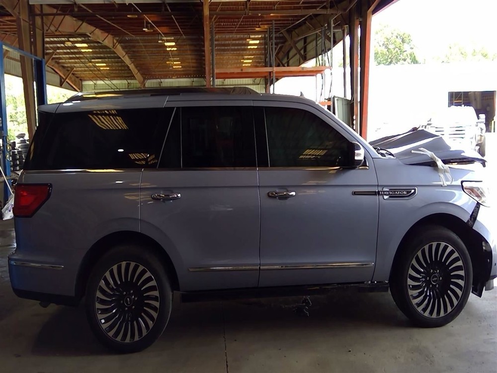 LEFT DOOR TWEETER FITS 2018 NAVIGATOR 582355