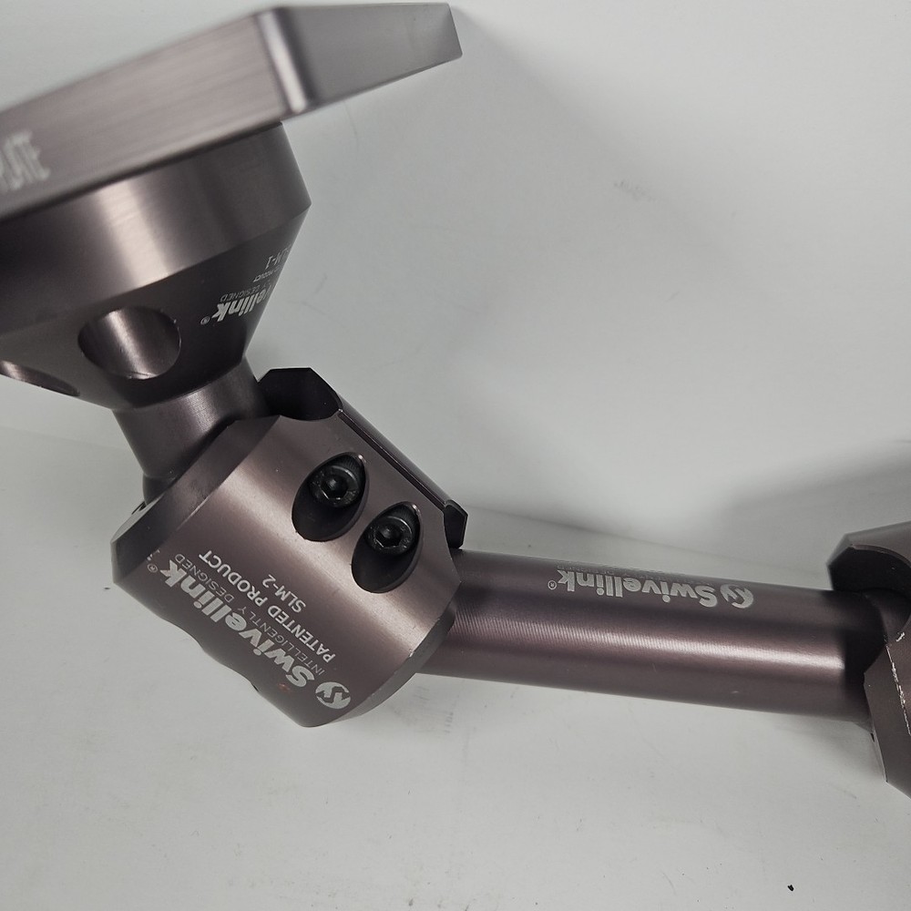 Swivellink Articulating Robot Arm SLM-3-100 SLM-CUS-2202 Camera Mounting Plate