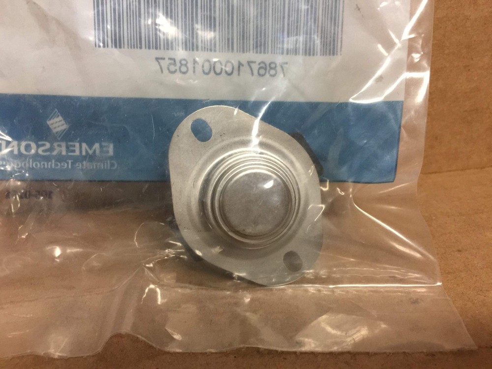 CNT01725 Control; Temp, Snap-Disc, SPST 210196