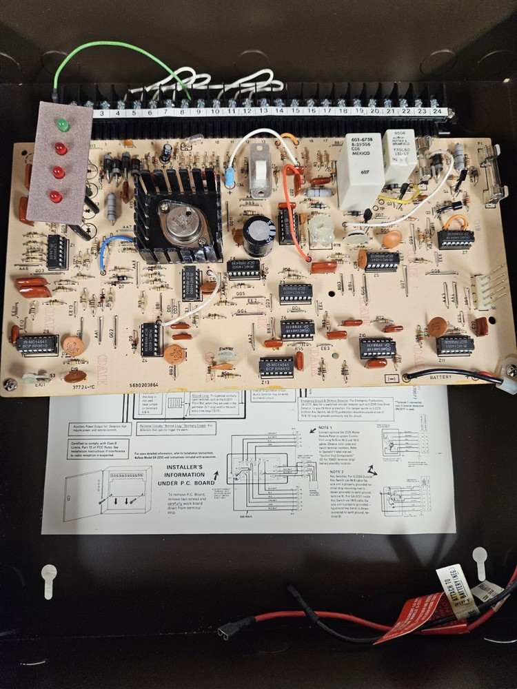 Nutone SA-2252 Security System Master panel ( NEW )