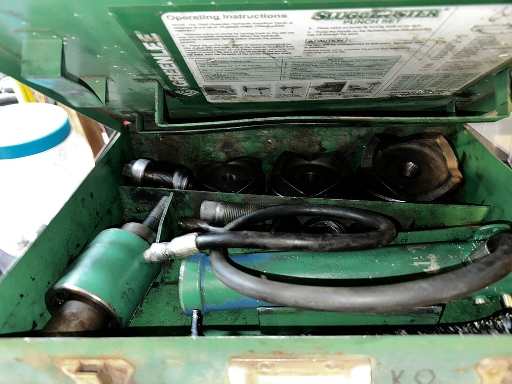 Greenlee Slug-Splitter Hydraulic Knockout Punch Set