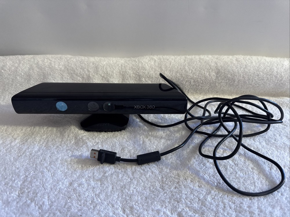 Microsoft 1414 Xbox 360 Kinect Sensor Bar Only Black With USB Cord