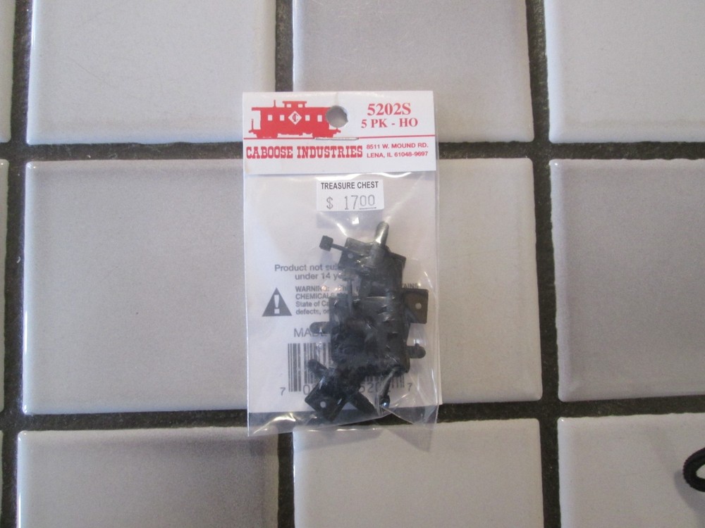 CABOOSE INDUSTRIES # 5202S GROUND TRHROWS HO SCALE