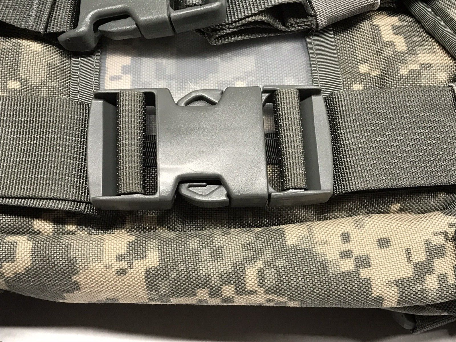 ITW NEXUS Foliage FASTEX Buckle ( # SR 1 1/2 ) 3 1/4 " x 1 1/2 " NOS