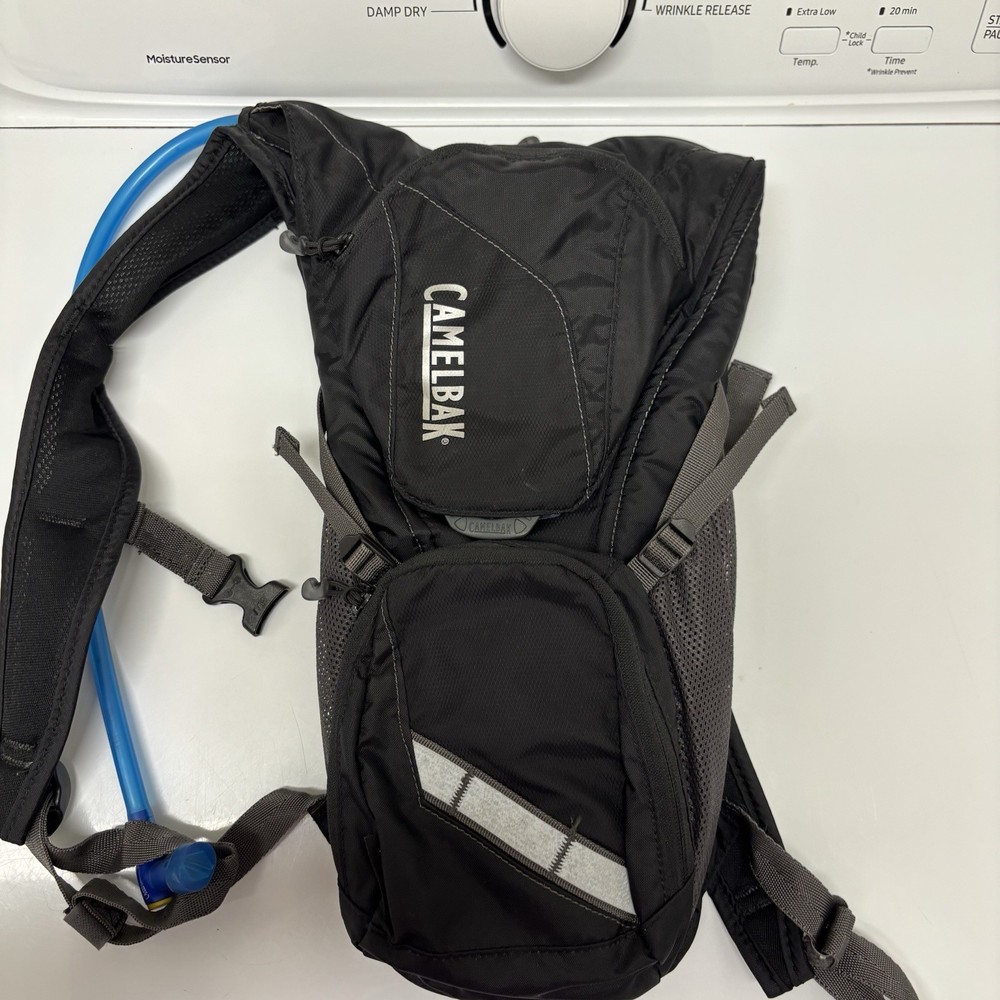 Camelbak Hydration Black Backpack/Blue Hydration Pack Great Condition