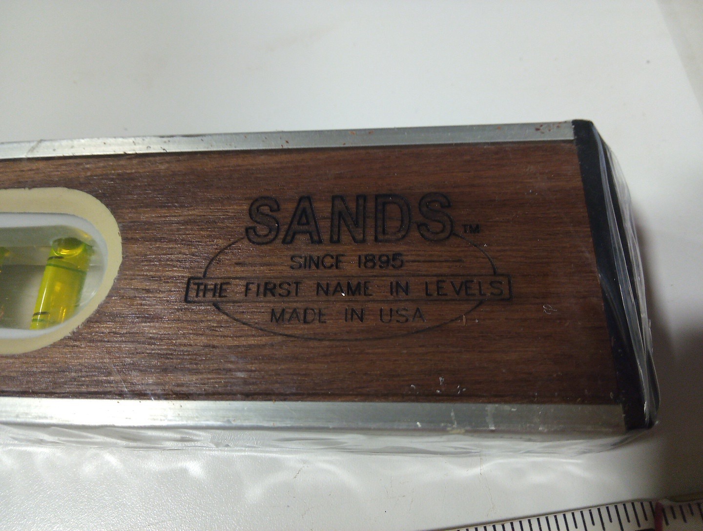 2 ft SANDS Mahogany I-beam Level.