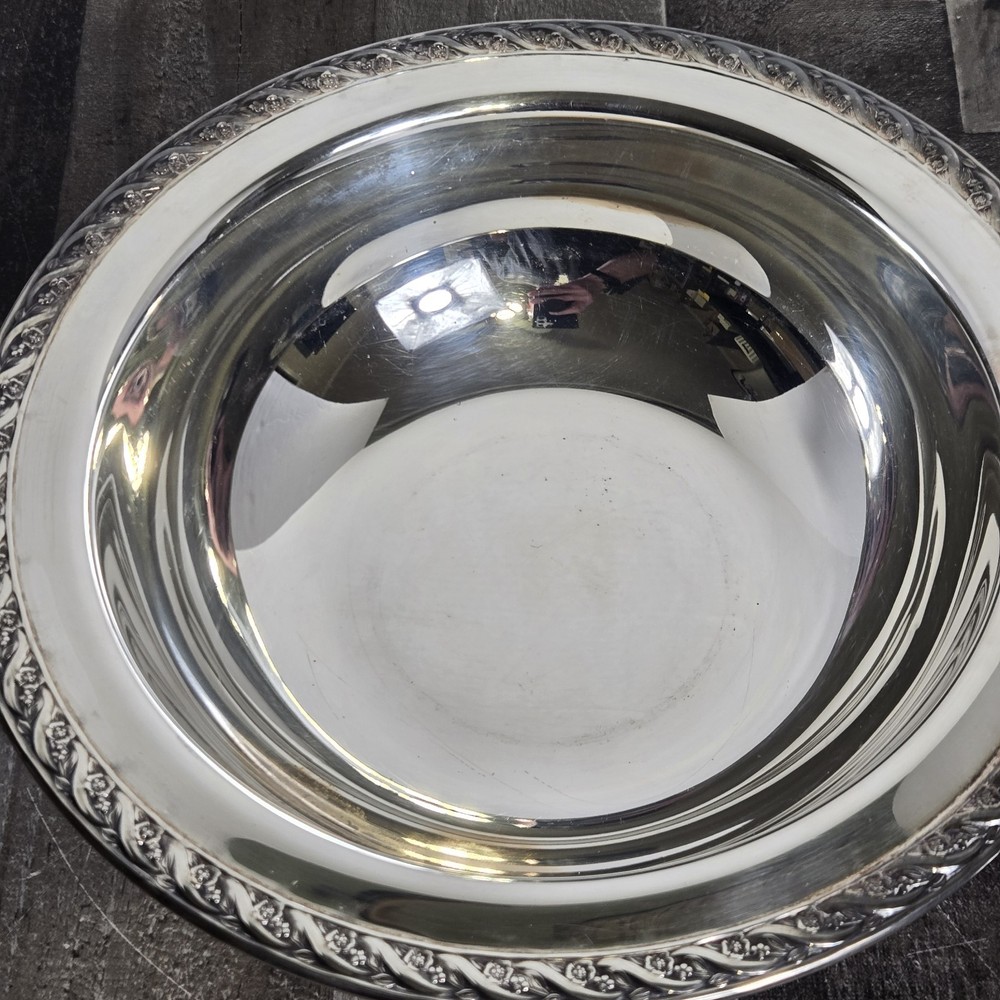 Wm. Rogers & Son Spring Flower Silverplate Serving Dish #2062 & 1.5 Qt Pyrex