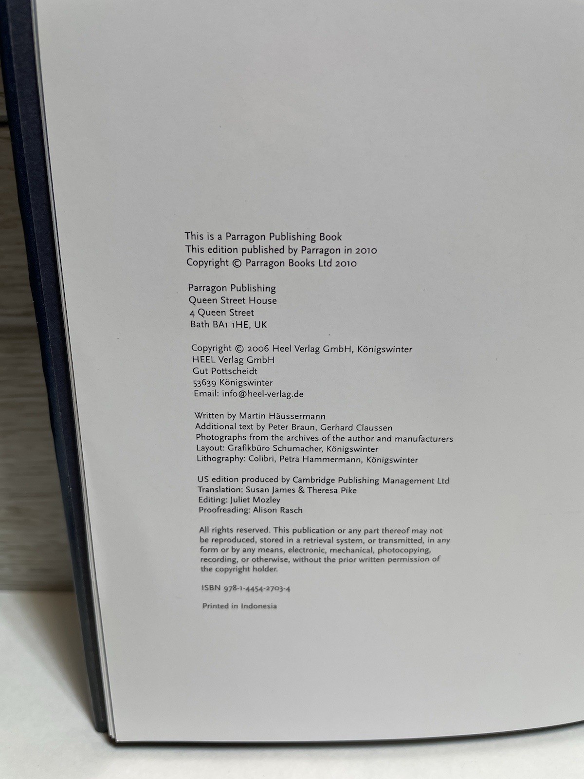 1001 Wrist Watches. Hardcover.