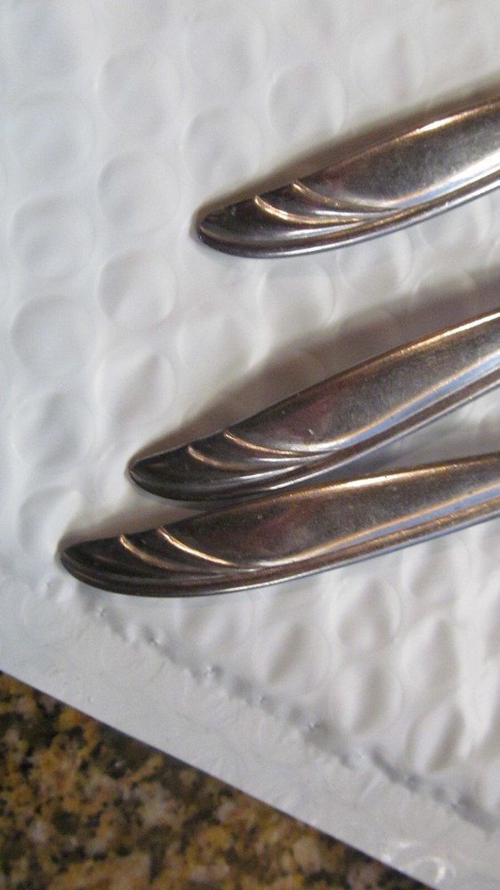 *UNF1127 SWIRL STAINLESS SILVERWARE FLATWARE SET 3 PC TEASPOONS