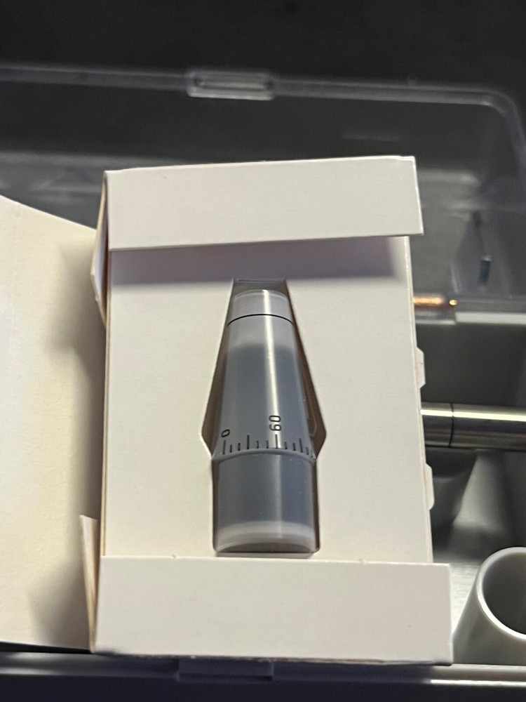 Tonometer Prism and Calibration tool for Applanation Tonometer