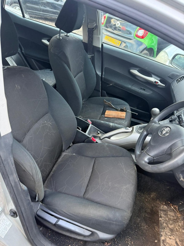 2007-2011 Toyota Auris Steering Column