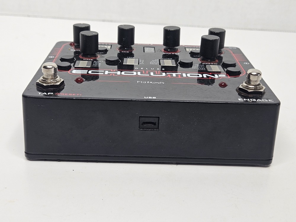 PIGTRONIX ECHOLUTION 2 Deluxe Model ED2 With Remote