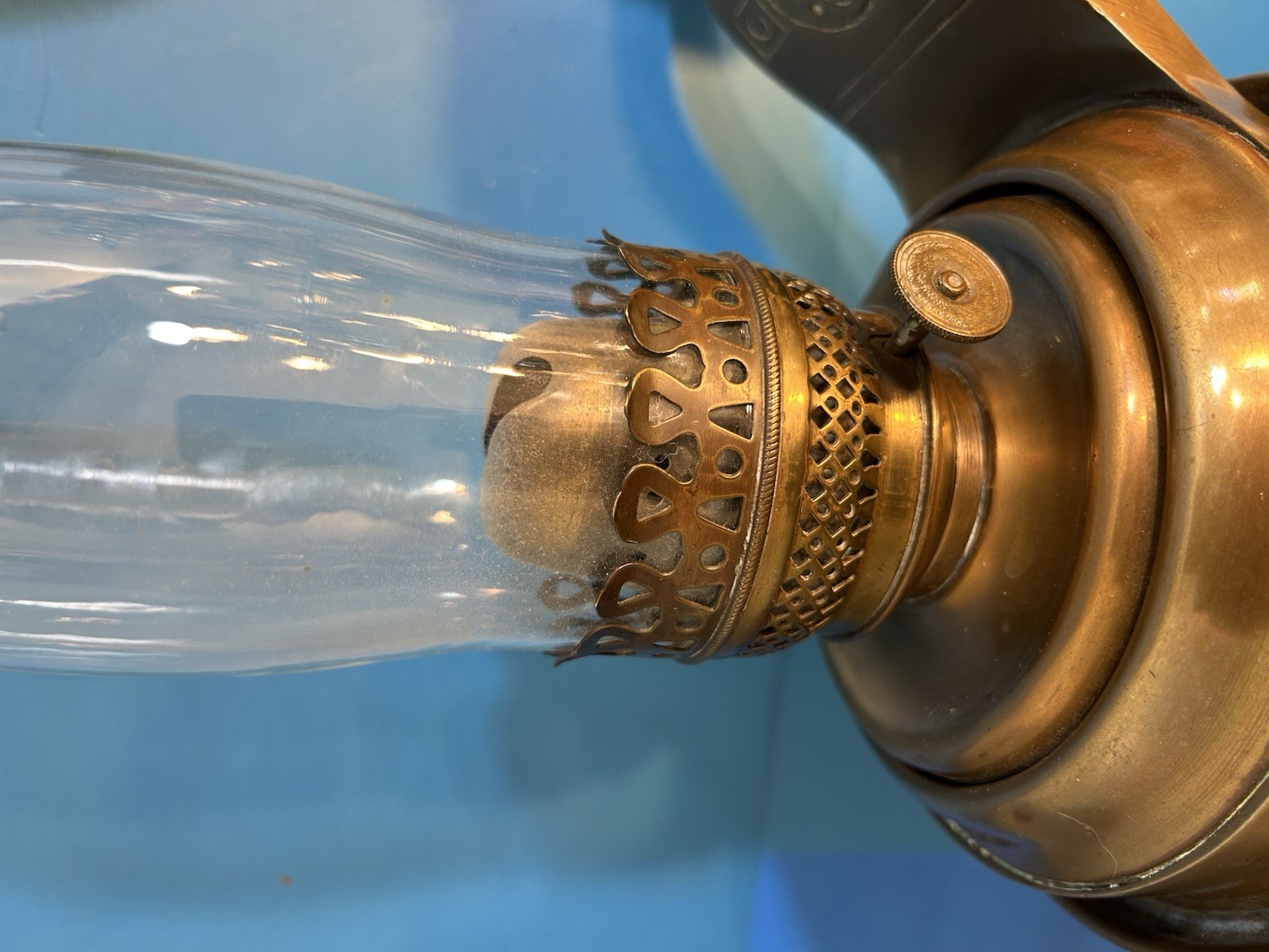 Antique Dayton Manufacturing Chesapeake Ohio Railroad Wall Mount 16” Oil Lamp