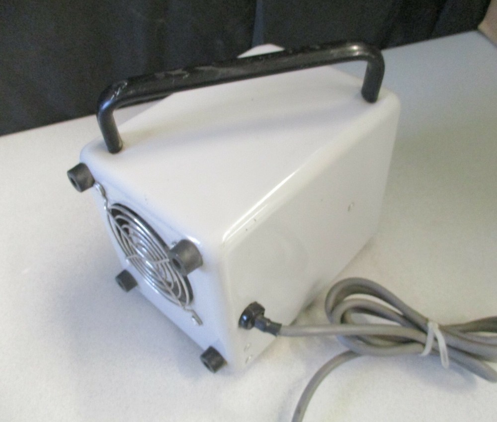 Fiber Optic Specialties Light Source