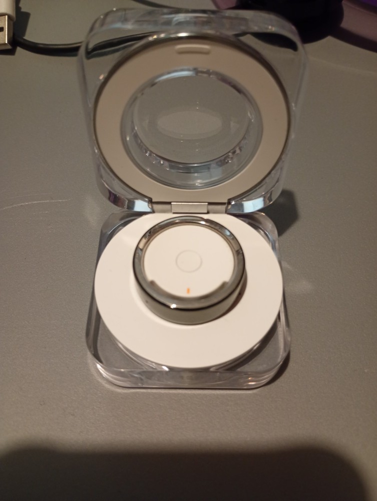 Samsung Smart Ring Charger SM Q503