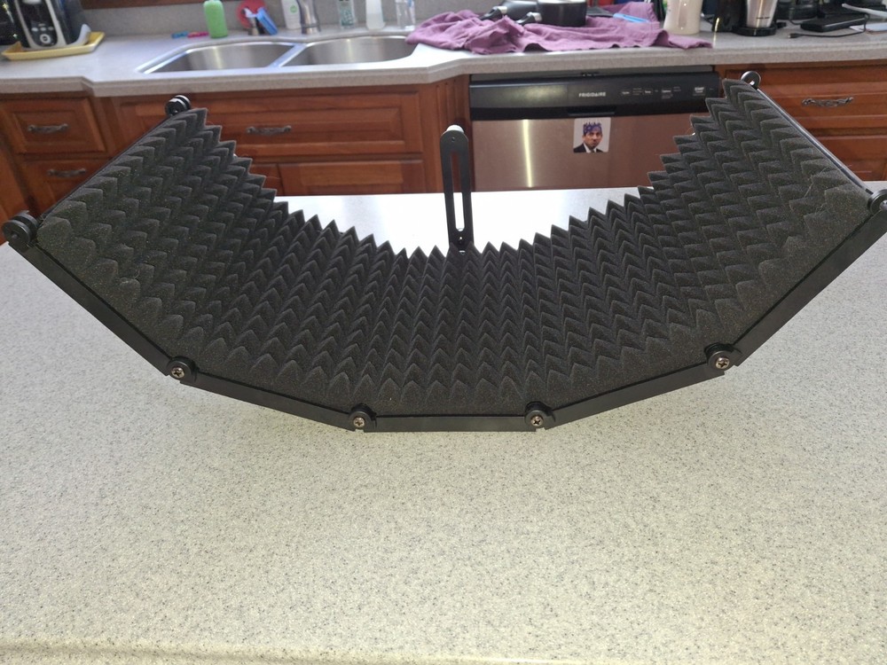 KEYNOIZ Microphone Isolation Shield Ambient Reflection Filter Studio Recording