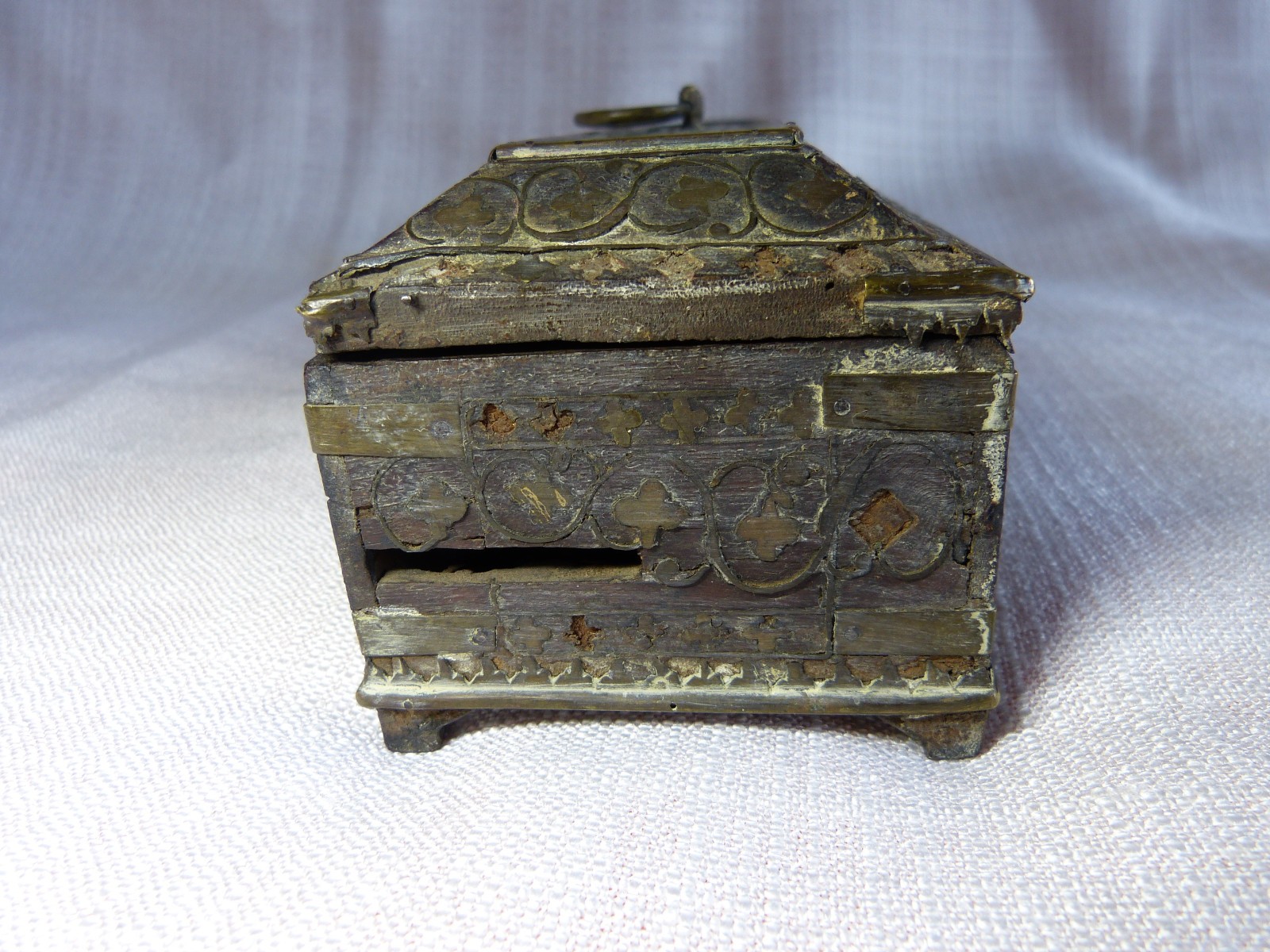 Antique 19th Century 19th Century Brass Inlay Wooden Glove Box Set