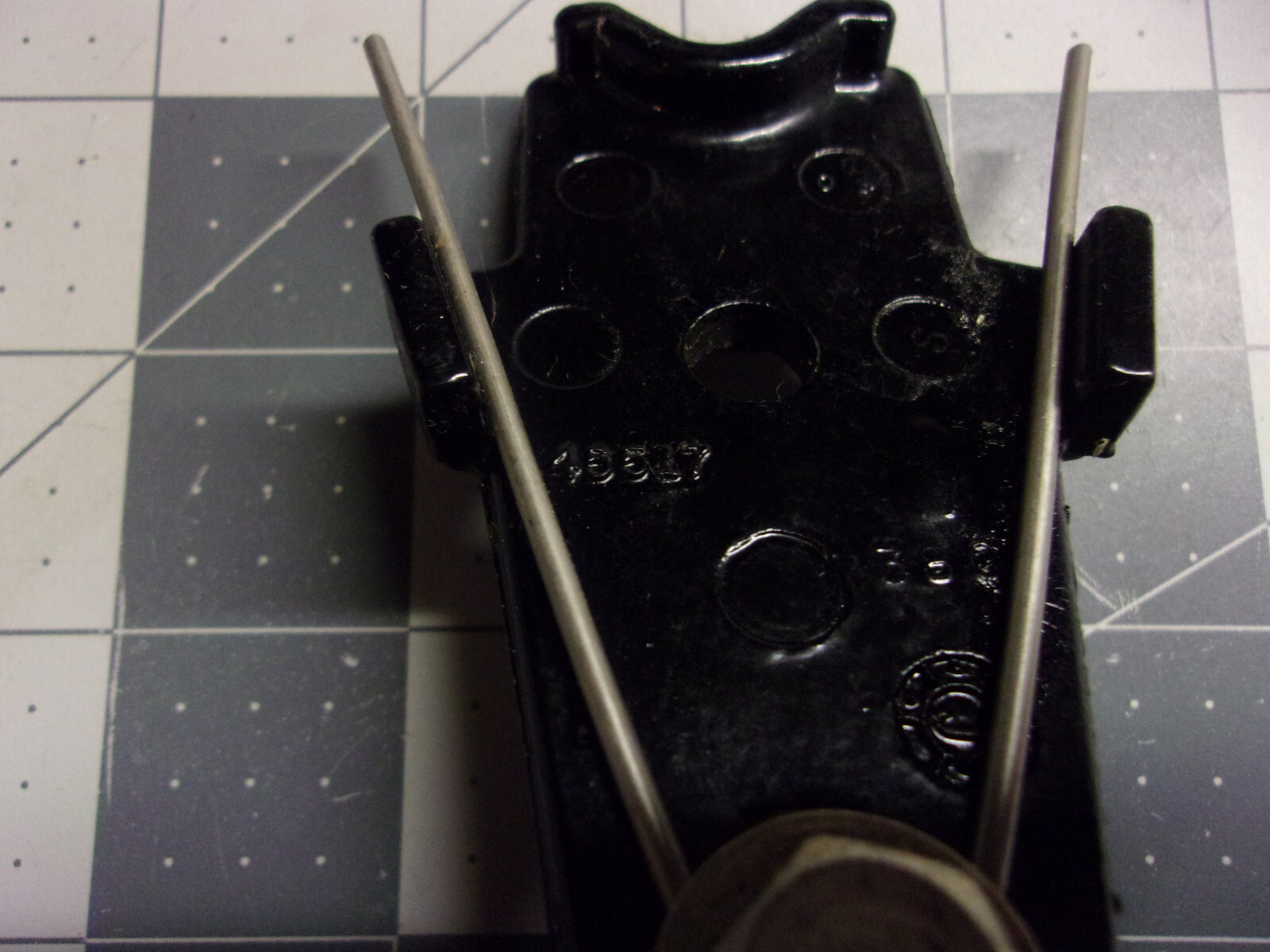 Mercury Quicksilver 45517A2 Actuating Lever Assy 13051A4 Mercruiser 5.7L GM 350