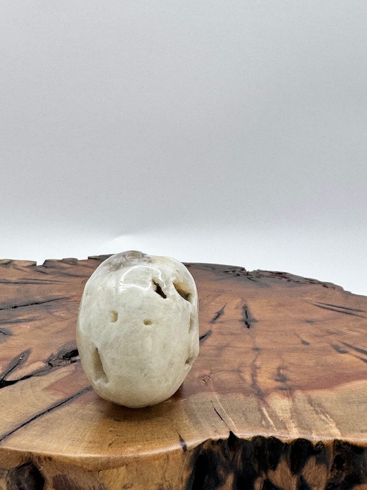 Hand Carved Agate Skull with Druzy 2"