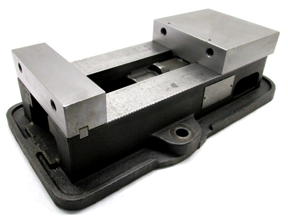 KURT ANGLOCK 6" MILLING MACHINE VISE - #D60