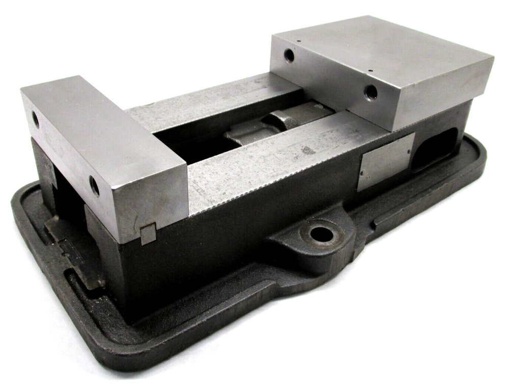 KURT ANGLOCK 6" MILLING MACHINE VISE - #D60