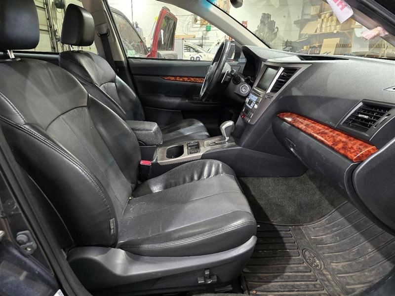 OUTBAKLEG 2012 Dash Bezel 604429