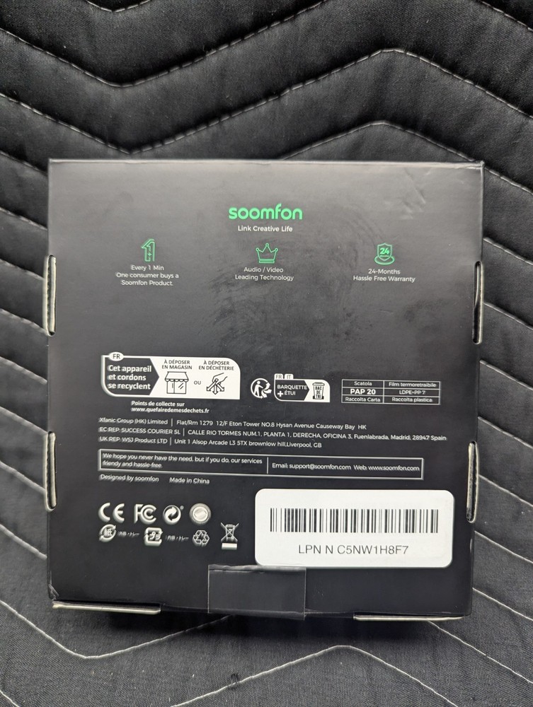 Stream Controller - SOOMFON Studio Control Deck 15 Macro Keys & Dashboard White