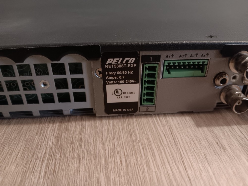 Pelco NET5308T-EXP Network Video Encoder