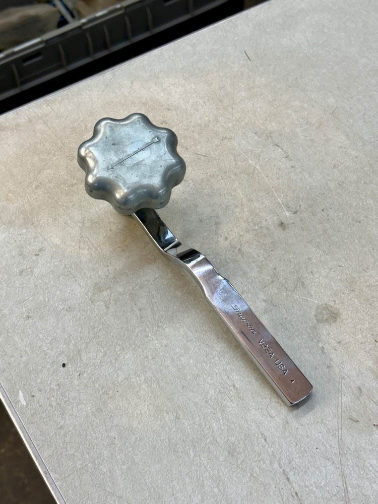 EXTREMELY RARE VINTAGE SNAP-ON V22A VALUE ADJUSTING TOOL -------- LIQUIDATION!!