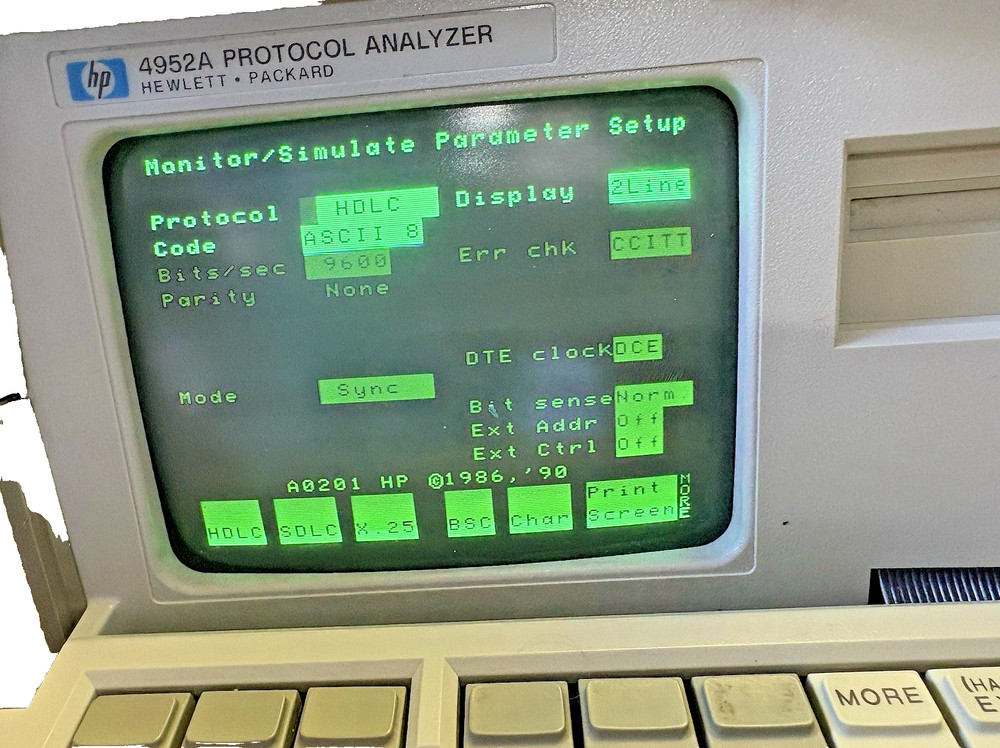 HP 4952A Protocol Analyzer – with 18180A Interface, Cables & Bag. Untested.
