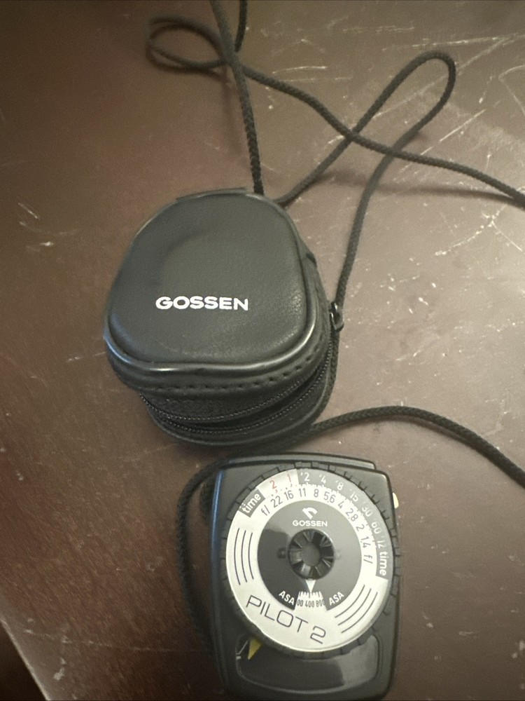 Gossen Pilot 2 Pocket Light Meter With Soft Case
