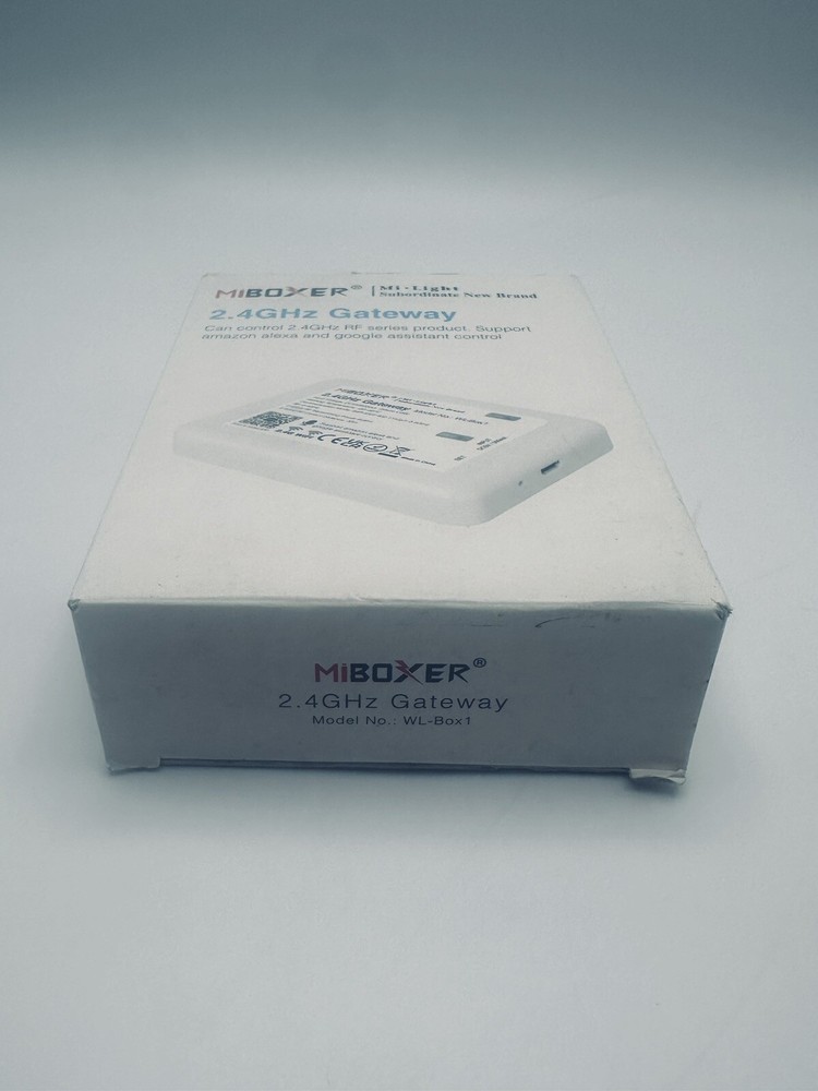 Mi Boxer WiFi Box RGBCCT Controller 2.4GHz WL-Box1 4 Zone Remote Controller