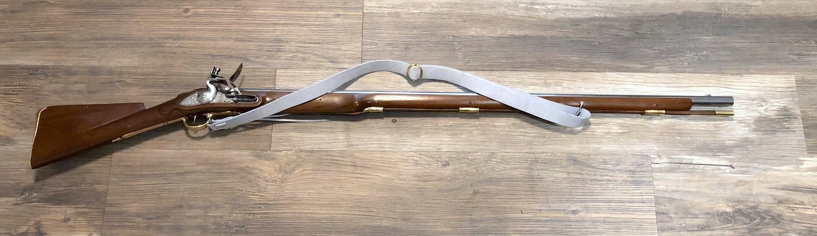 White Buff Leather Musket Sling with Buckle