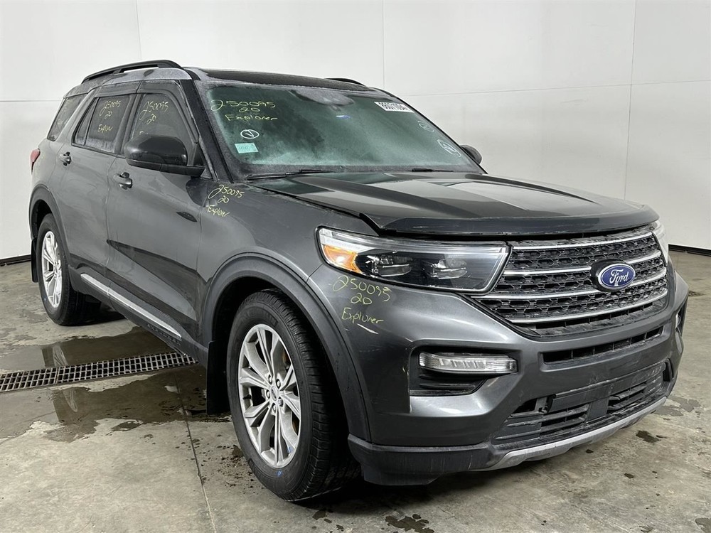 Camera/Projector Camera Windshield Mounted Fits 20-24 AVIATOR 2726829