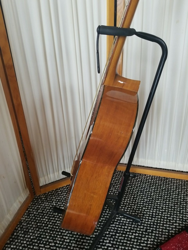 Ronda Classical Nylon 6 string guitar