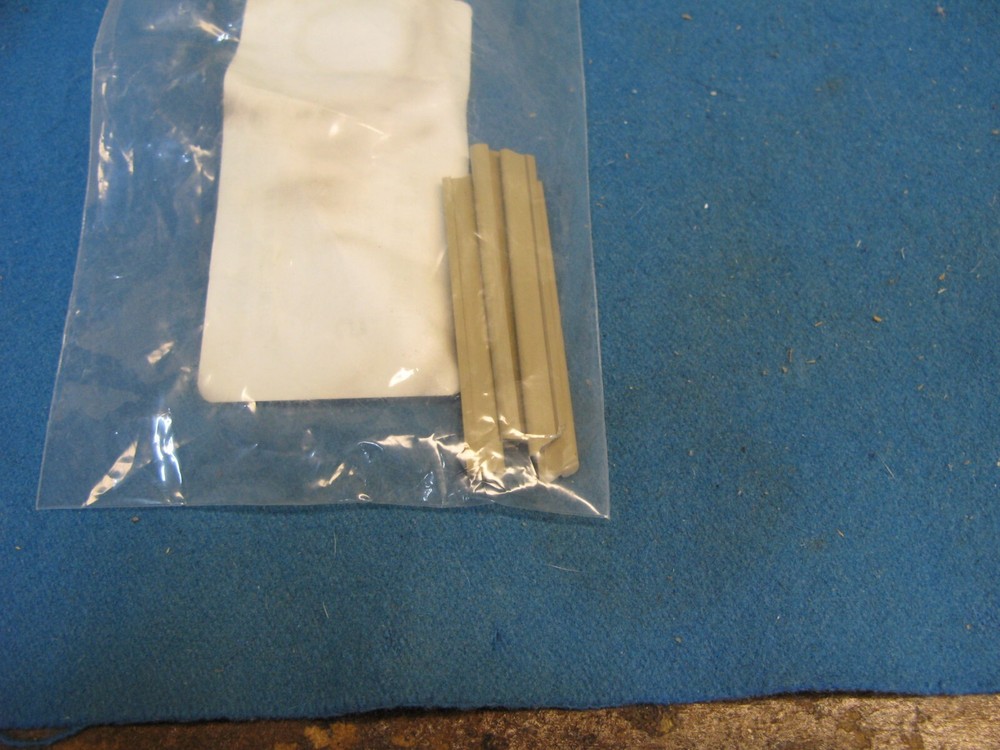 2 Atari 810 Floppy Disc disk Drive & 1 Power Supply Adapter