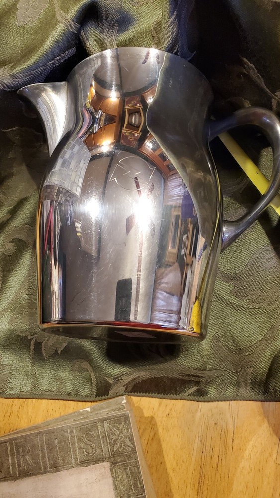 VINTAGE SHERIDAN SILVER ON COOPER WATER PITCHER 7”