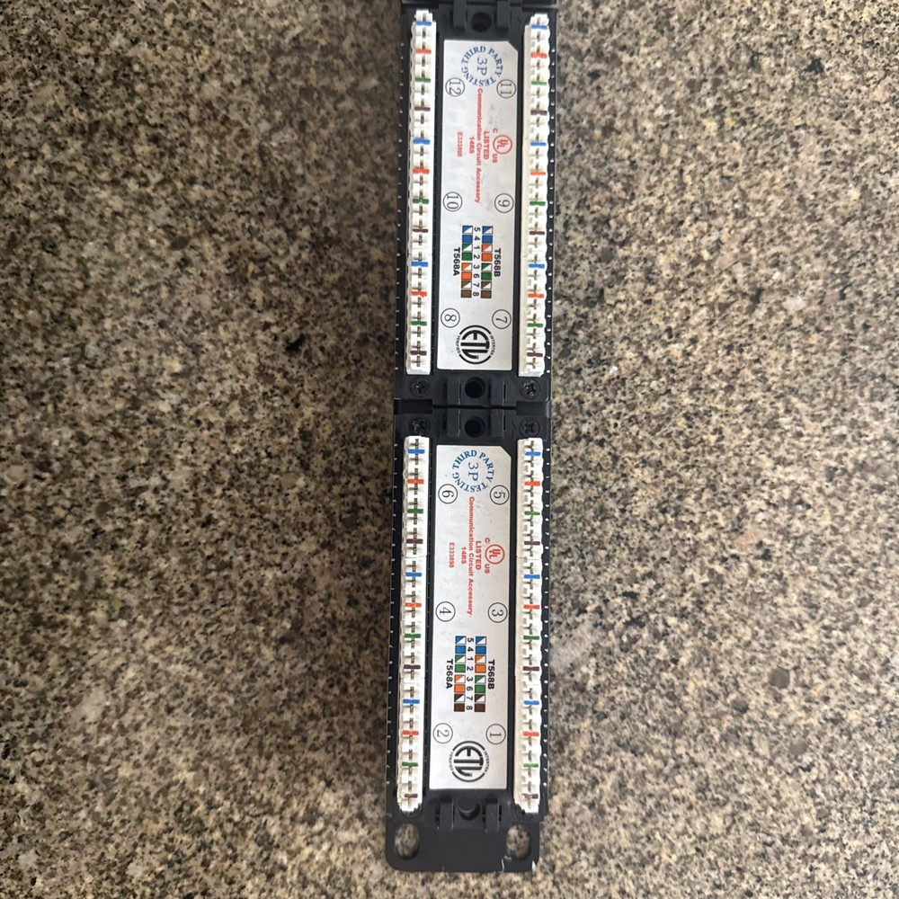 DataComm Electronics CAT5e 24 Port Patch Panel