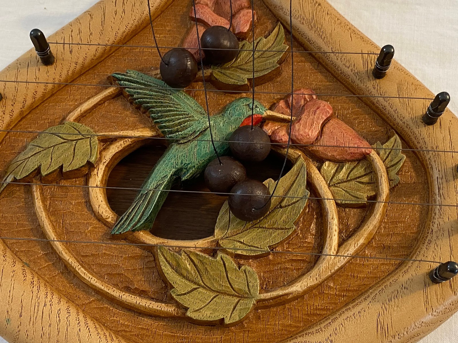 DEER CREEK DESIGNS HUMMINGBIRD DOOR HARP CHIME