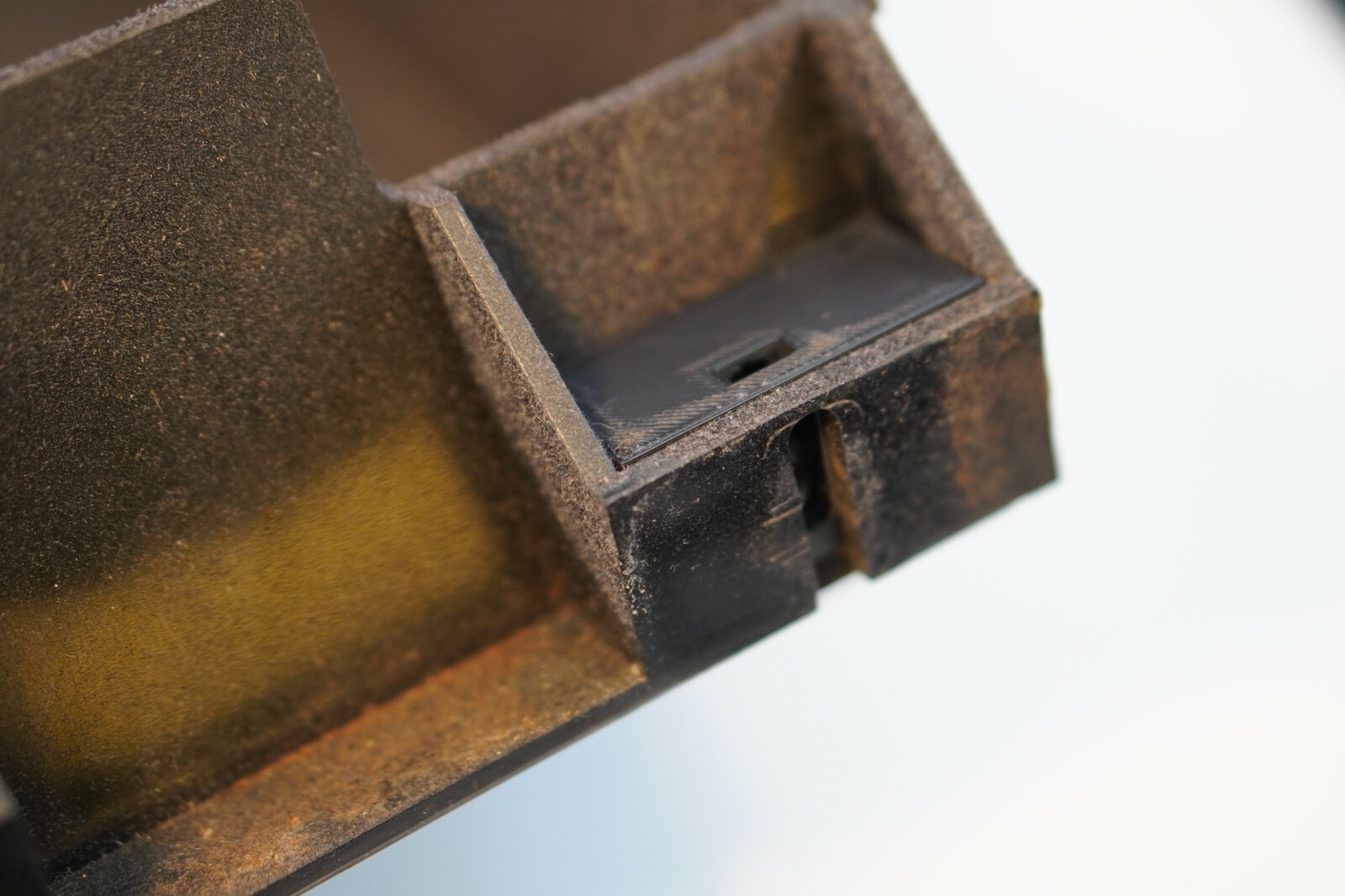 New BMW E30 Glove Box Hinge Reinforcement Repair Kit 1984-1992 325i 325is 318i