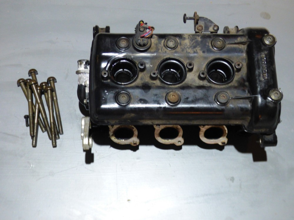 GENUINE TRIUMPH T509 COMPLETE CYLINDER HEAD