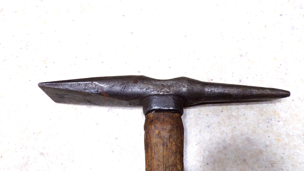 Vintage Body Hammer-Pick