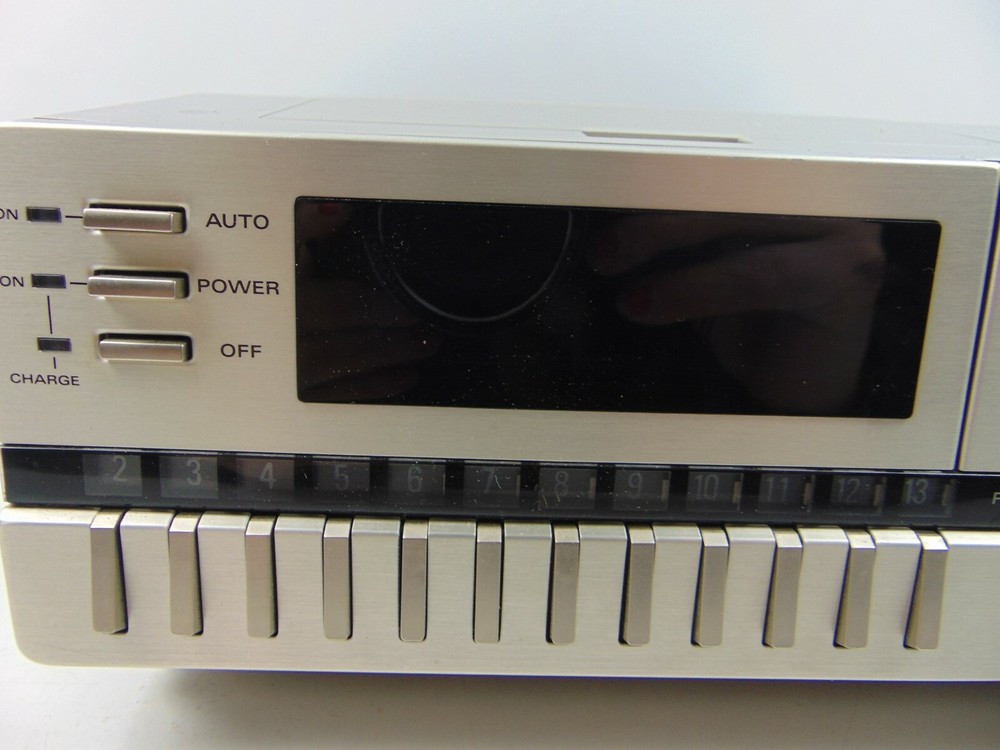 Hitachi Video Tuner VT-TU75A