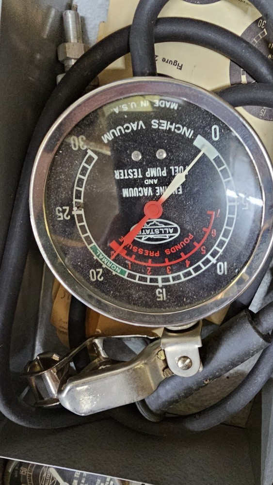 Vintage Gauges - Engine Vacuum Fuel Pump & Compression Tester case