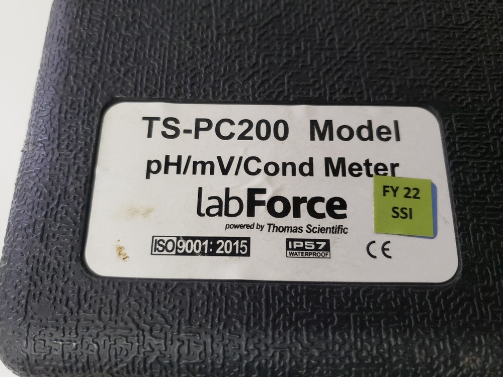 Lab Force Thomas Scientific TS-PC200 pH/mV/Cond/Temp Meter + Case