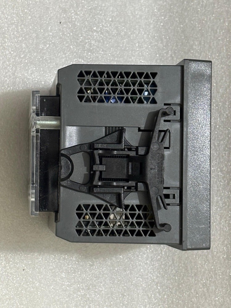 Schneider Conzerv EM6400NG