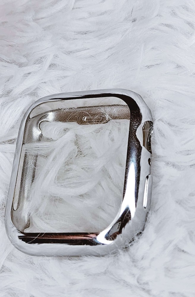 Silver Apple Watch Case 👫