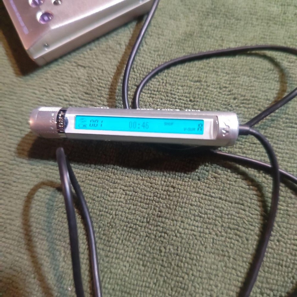 Sony MZ-E810SP MD WALKMAN MiniDisc player