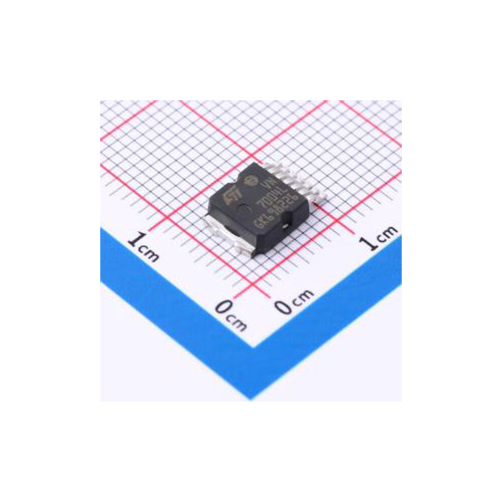 1pcs VN7004CLHTR OctaPAK-7