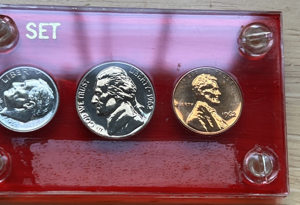 1962 US Mint Proof Set in Red Plastics Holder - 90% Silver